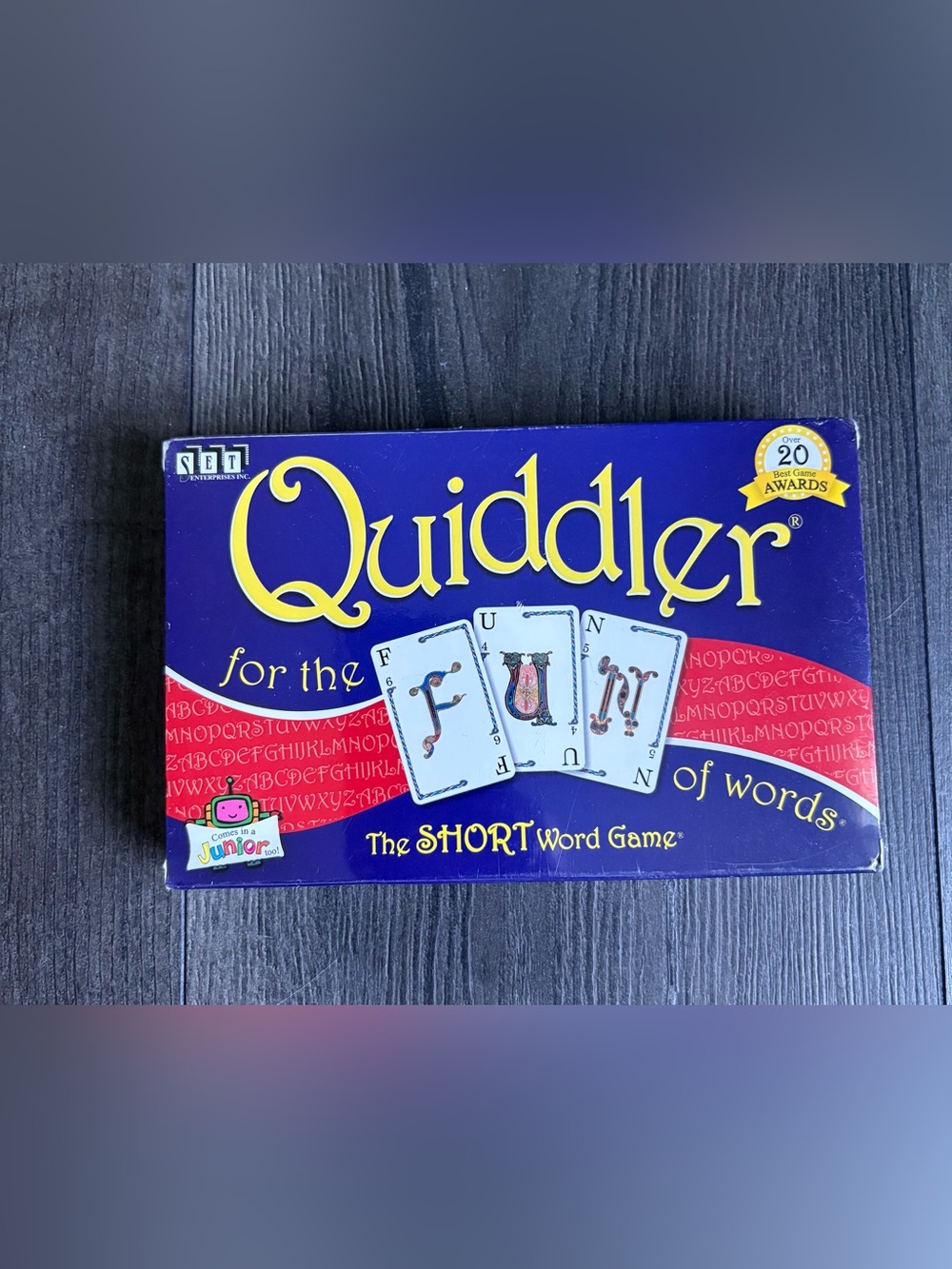 Quiddler Card Game Word Game Award Winning Family Game Night Ages 8+ - NEW